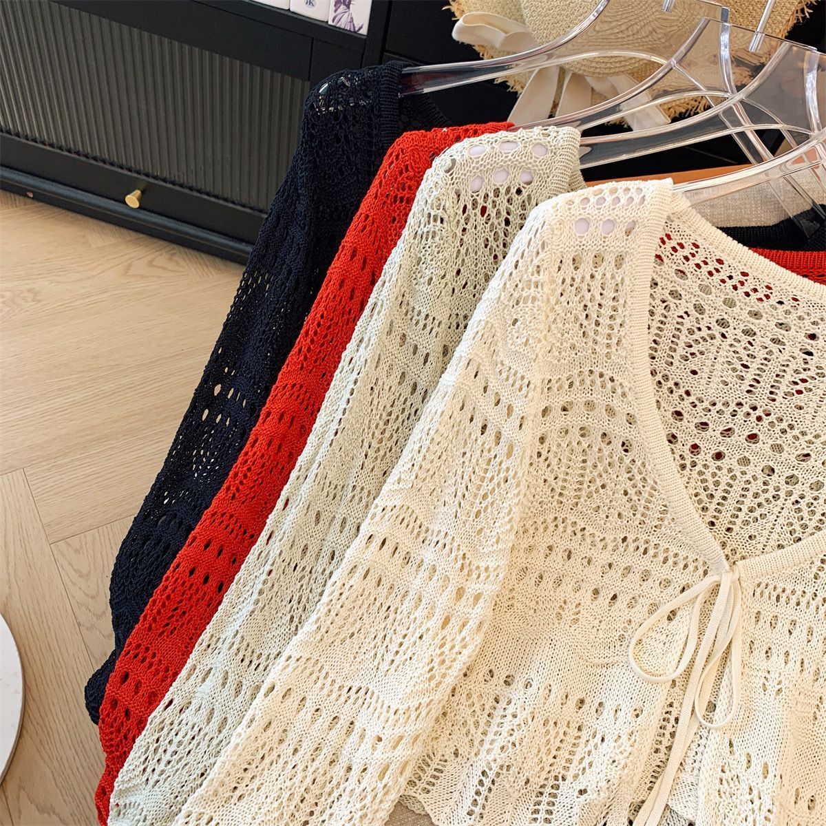 Sommer dünne Strickjacke aushöhlen Haken Langarm Sonnenschutz Schal Langarm kurze Spitzen