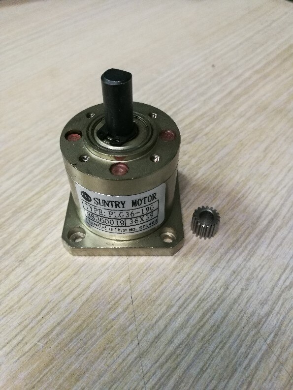 Planetary reducer 36mm diameter Square flange for the assembly NEMA17 stepper motor ratio 3.71:1