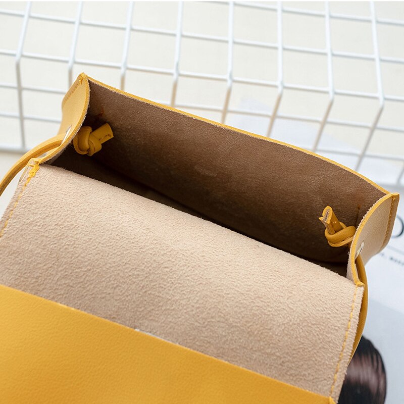 PU Leather Women's Shoulder Bag Autumn Small Lady Messenger Bag Mobile Phone Coin Purse Metal Tassel Soft Leather Saddle Bag