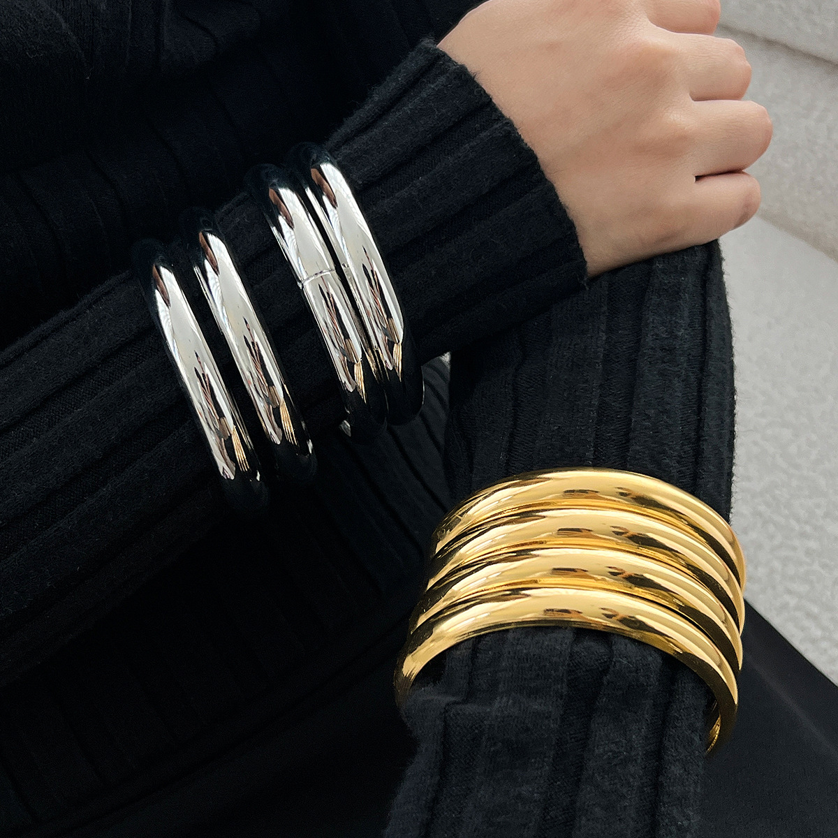 Conjunto de brazalete ancho Irregular Punk exagerado para mujer, pulseras de Metal gruesas de Color dorado Vintage, de joyería de mano para hombre