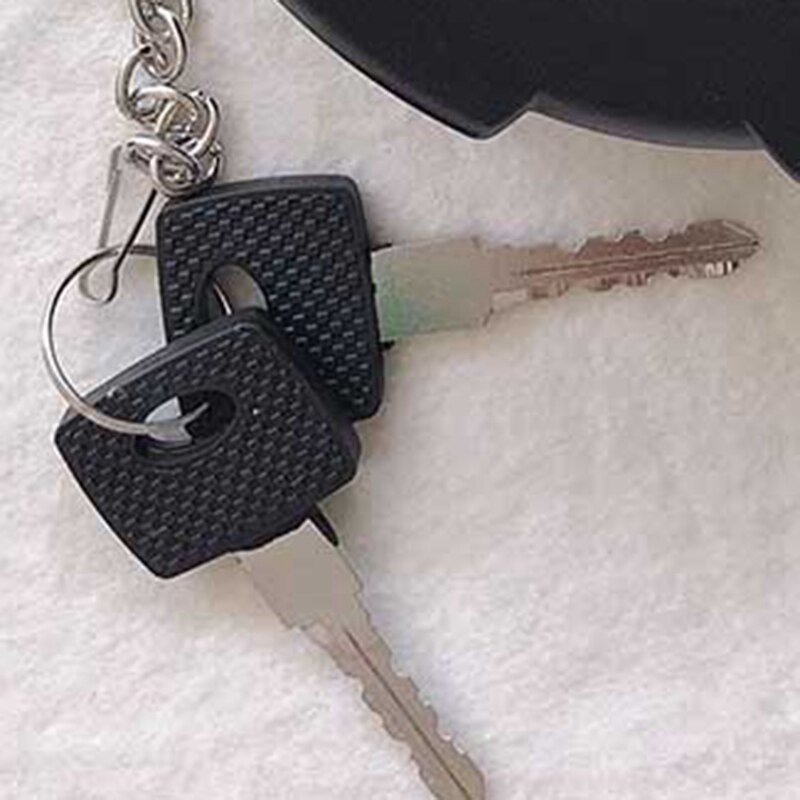 Car-Styling Automobiles Exterior Parts Filler Fuel Tank Cover Gas Cap A0004700405 for Benz Actros Truck with Key Lock