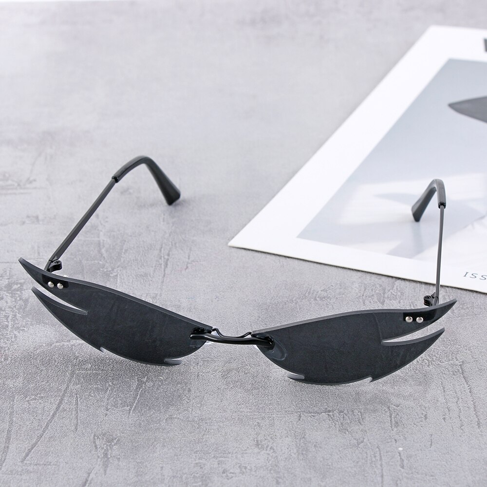 Nowy ogień płomień okulary mężczyźni kobiety Rimless Wave UV 400 luksusowe trendy Streetwear kolarstwo akcesoria zewnętrzne: B C01