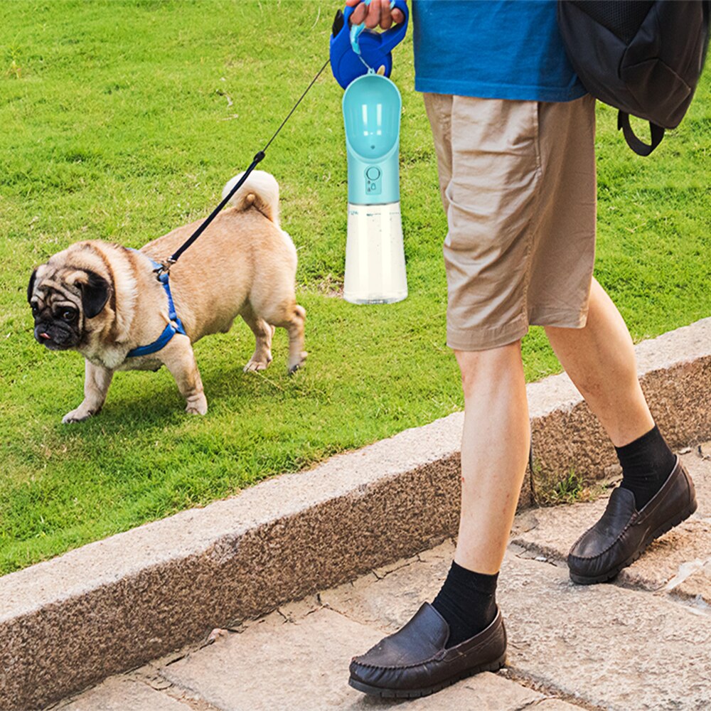 Bouteille d'eau portable pour chien et chat 400ml avec verrouillage à une clé, pour voyage en plein air