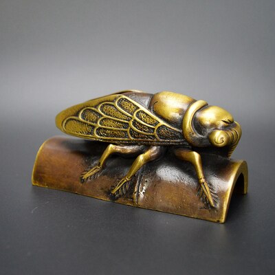Metal Paperweight Lovely Cicada Paper Weight Chinese Calligraphy Bronze Paperweights Living/Study Room Decoration