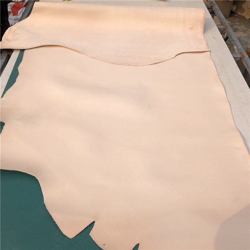 Plantaardig Gelooid Leer Top Laag Koeienhuid Stof Handgemaakte Lederen Goederen Diy Dyeable Primaire Kleur Koeienhuid 1/1.5Mm Binnenvoering