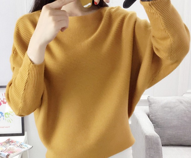 18 kvinder flagermusærmer vinter efterår strikvarer løs fint garn pullover strik strikket skrå hals blød sweater: Gul
