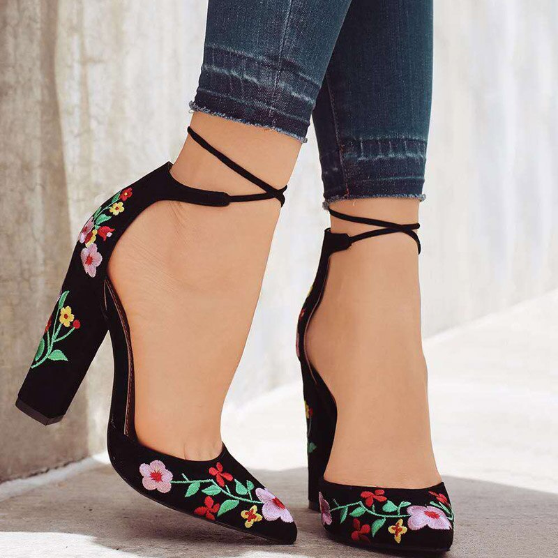 Tangnest High Heels Sandals Women Ankle Strap D'orsay Thick Heels Flower Pumps Pointed Toe Shoes Woman Plus Size 34-43 XWZ5869: Black / 6