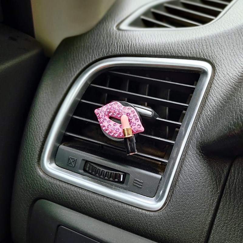 Red Diamond Lipstick Car Air Conditioner Outlet Aromatherapy Clip Red Lips Car Accessories Interior Woman Perfume Air Freshener: Pink