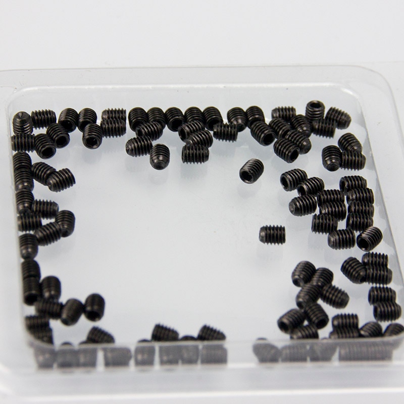 100pcs Sewing machine screw brother pegasus siruba kansai singer typical needle plate /feed dog/presser foot screw .....