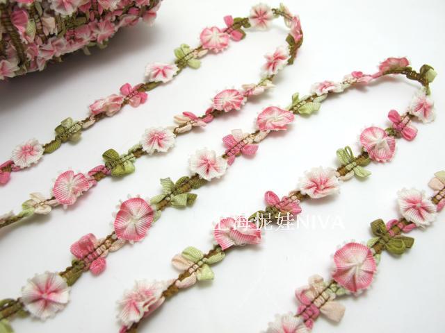 Ruban rococo tissé de 2 mètres avec boutons de fleurs roses | ruban floral décoratif | matériel de scrapbooking | vêtements | décor