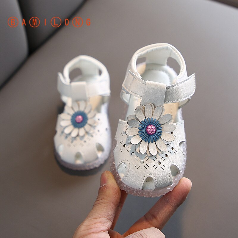 Zomer Baby Meisjes Sandalen Roze Baby Peuter Sandalen Zachte Bodem Antislip Kids Sandalen Zoete Bloemen Kinderen Casual Schoenen b148