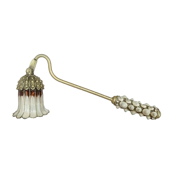 Vintage Flower Candle Snuffer Decorative Candle Extinguisher Flame Safely Long Handle Putting Out Fire Candle Extinguishing Tool: Burgundy