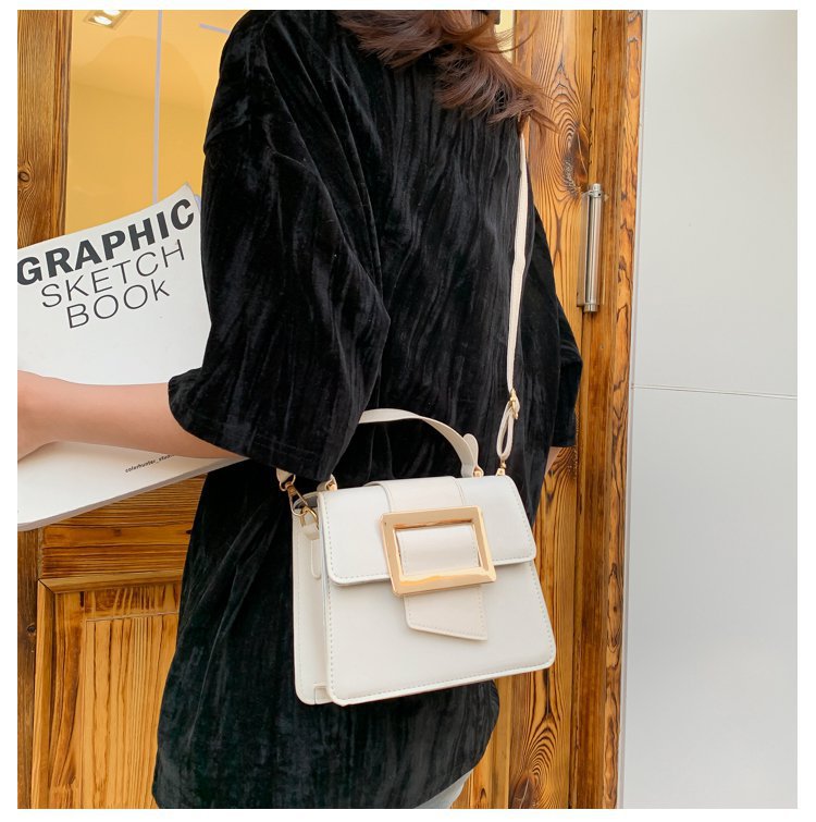 Spring summer Bag Women's bag net red messenger bag Korean one shoulder foreign style handbag: white