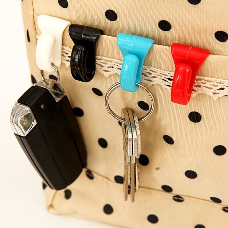 2Pieces Anti Bag Hooks Loaded Inside the Built-key Holder Key Clip Easy to Carry