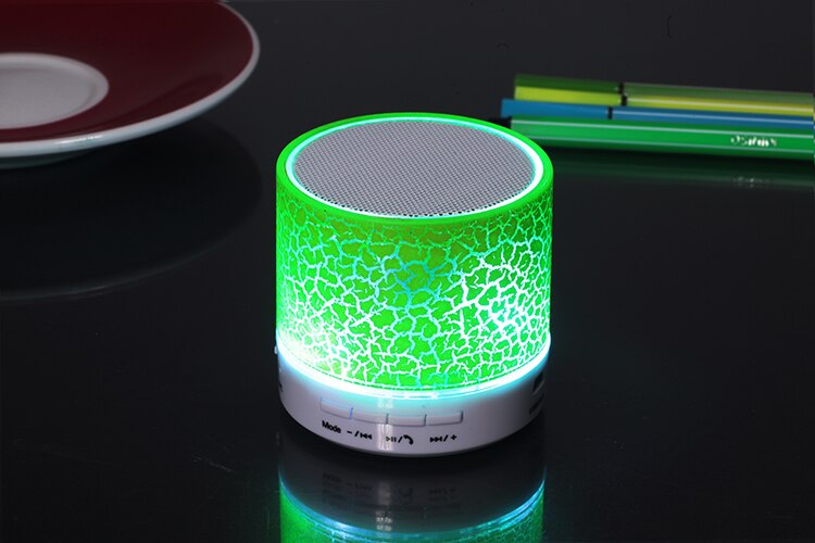 Mini Draadloze Draagbare Bluetooth Speakers Crack Led Usb Radio Fm MP3 Stereo Sound Speaker: Army Green