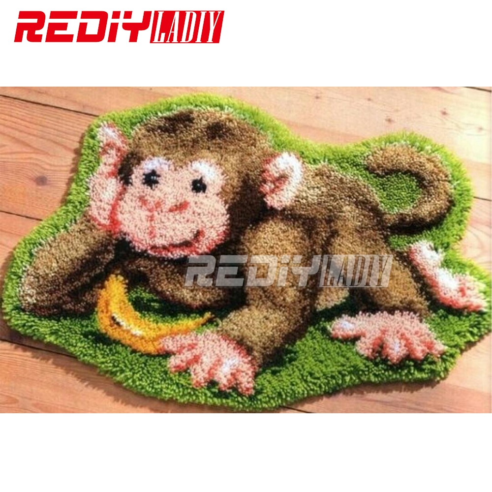 3D Latch Hook Rug Kits DIY Needlework Unfinished Crocheting Rug Yarn Cushion Mat Embroidery Carpet Rug Monkey with Banana