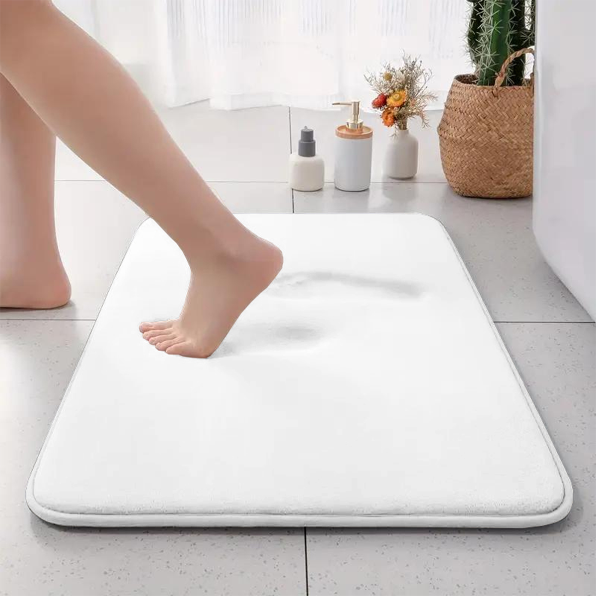 Förtjockad enfärgad badrumsmatta snabbtorkande golvmatta flanell halkfri matta badrumsabsorberande fotmatta entrématta: 800 mmx 800mm / Vit