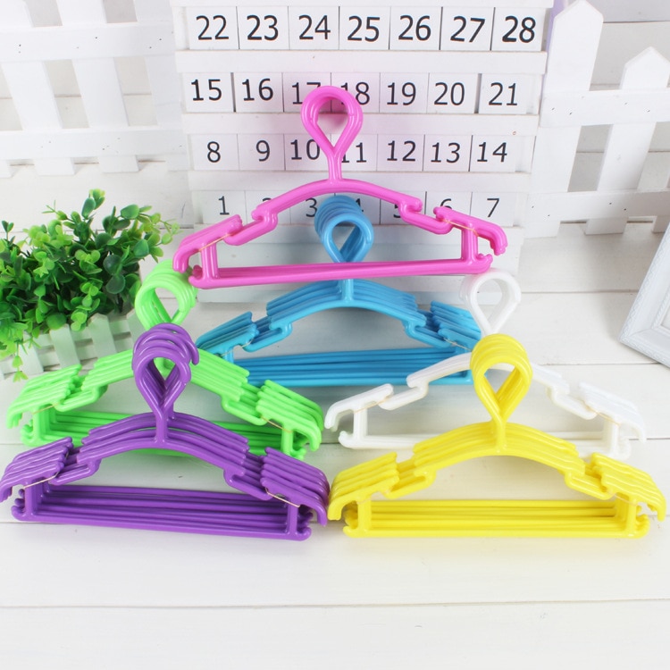 1 PC dzieci plastikowe dziecko dziecko wieszak biały niebieski zielony różowy żółty nn-poślizg wieszak na ubrania sypialnia salon, 27*15cm