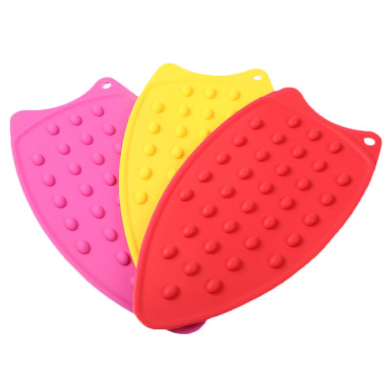 Table Decoration Iron Pad Ironing Board Heat Resistant Iron Mat Dotted Table Mat Portable Silicone Iron Rest Pad Placemat