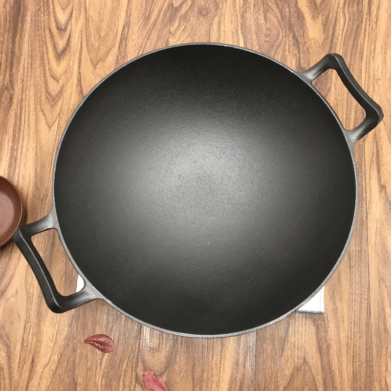 Old-style binaural cast iron wok pig iron pot thickened non-stick pan uncoated 36cm round bottom wok