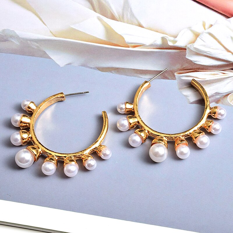 Nouveauté rond en métal boucles d'oreilles déclaration tendance goutte boucle d'oreille Fine bijoux accessoires pour les femmes: White