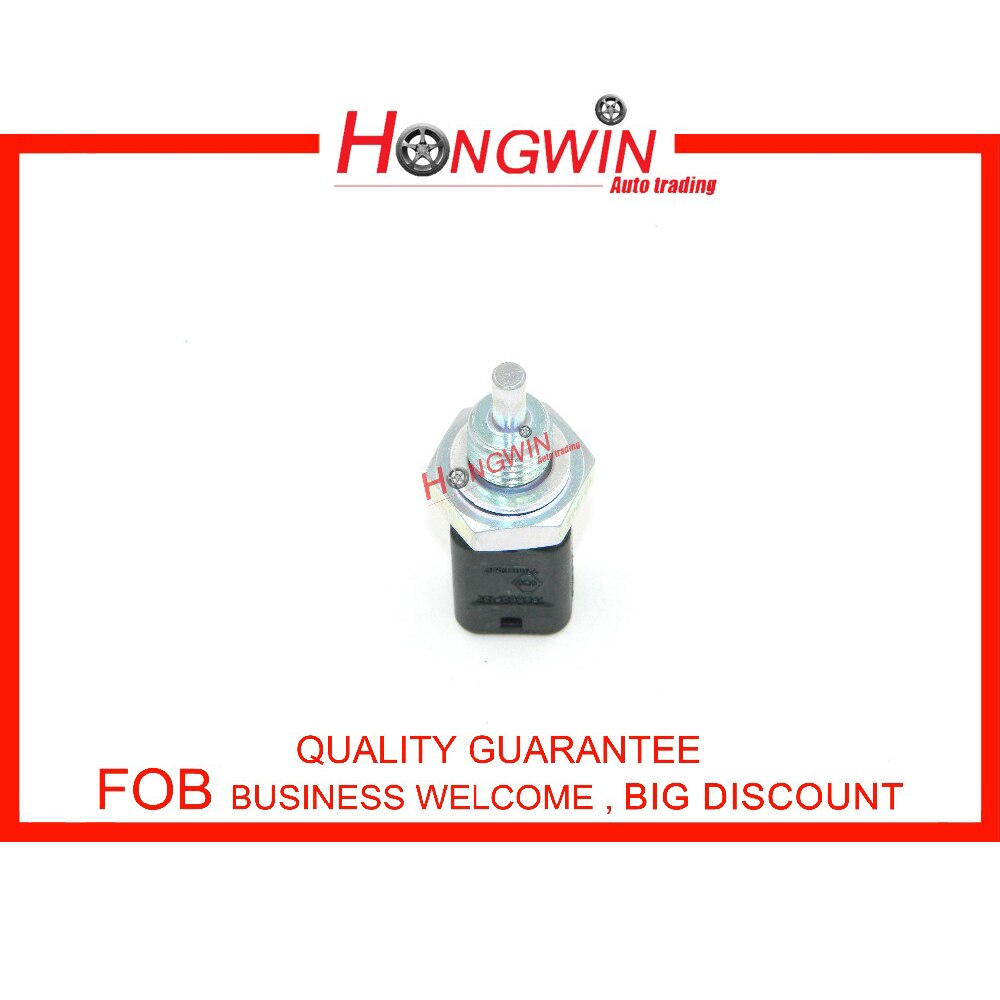 7700113867/7700101968/8200561449 Engine Coolant Water Temperature Sensor For Renault CLIO KANGO ESPACE Renault SCENI 1998-2001