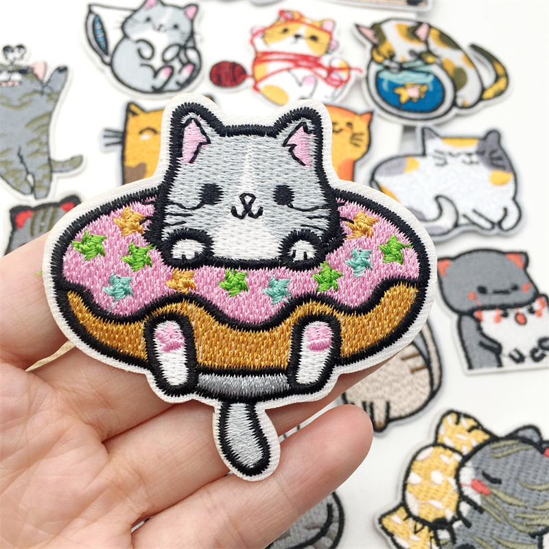10 pièces dessin animé chat Applique broderie Patch pour vêtements Animal Patch fer sur patchs sur vêtements couture autocollant Patch