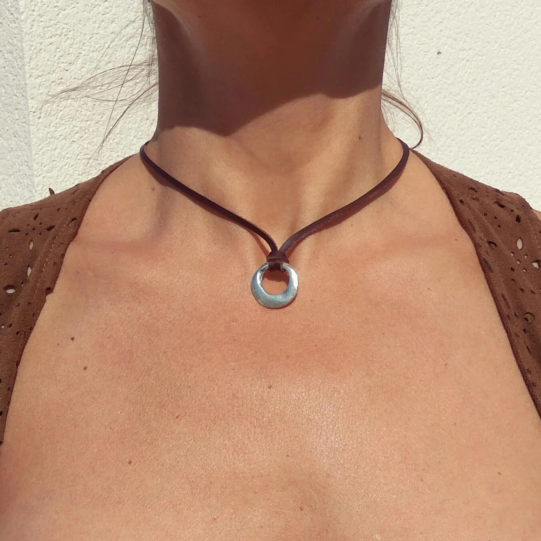 Collar de cuero con colgante de estrella de mar para mujer, joyería Bohemia de playa, de: Multicolor