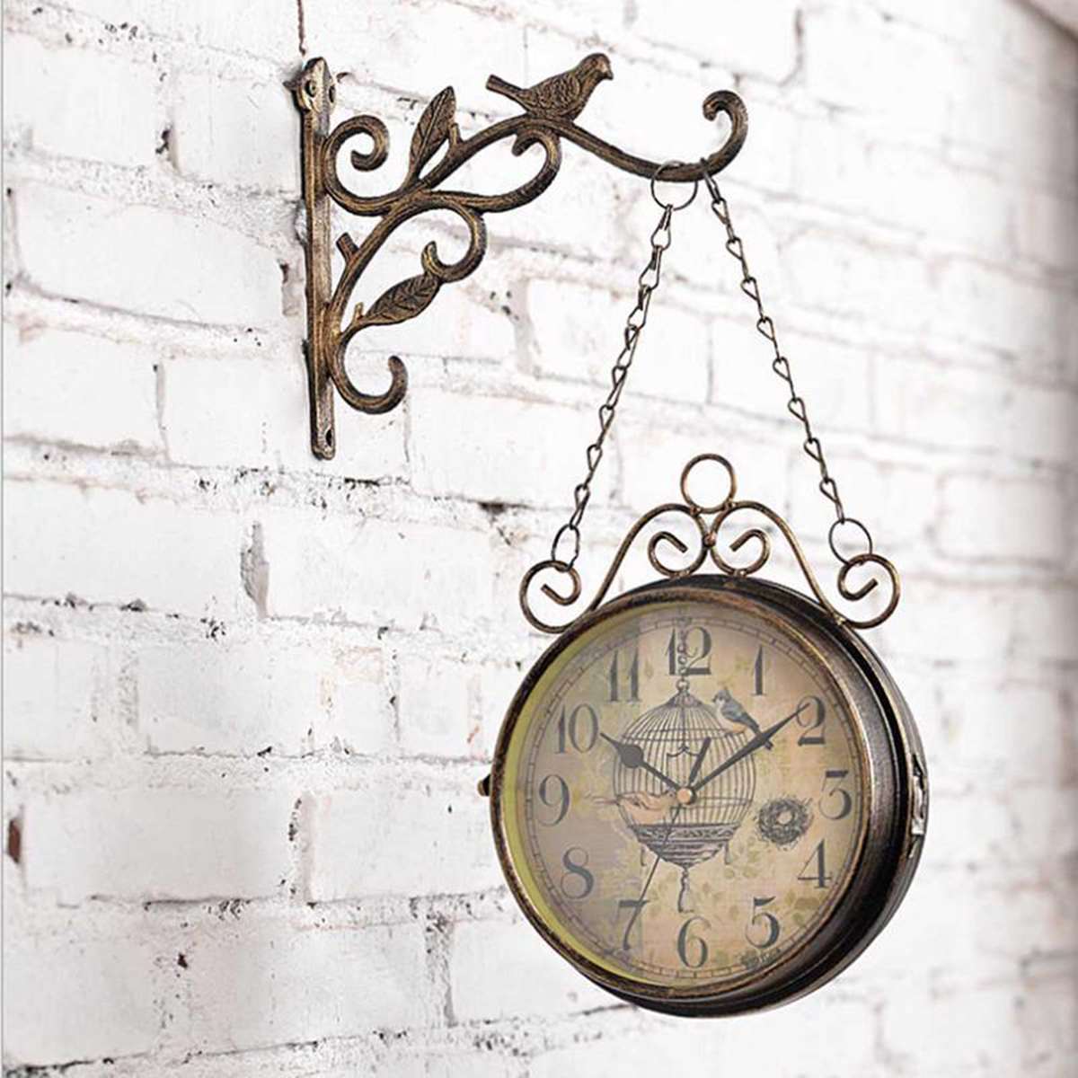 Double Sided Wall Clock Round Wall Mount Hanging Clock Silent Clock Chic Vintage Retro Clock Round Station Home Bar Coffee