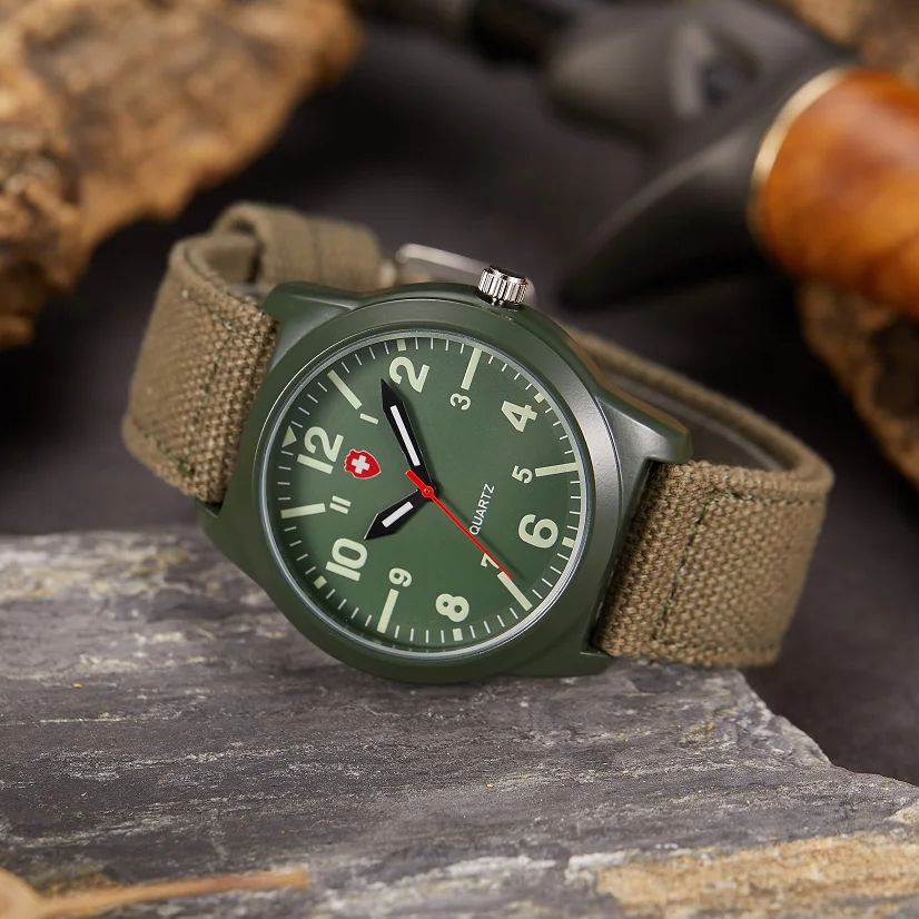 Outdoor Sporten Populaire Heren Stijl Modieuze Casual Waterdicht Horloge Geschikt Voor Heren Lichtgevende Quartz Horloges