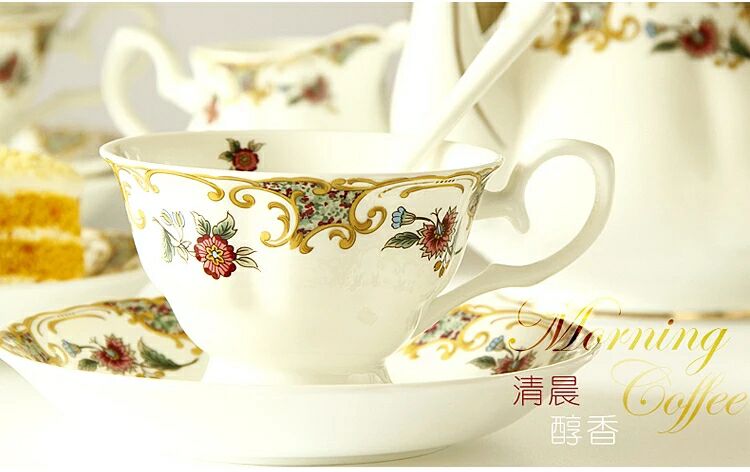 Bone china kaffekop & underkop witn ske rød te engelsk eftermiddagste passer 210ml kaffesæt til rådighed: Lysegrøn