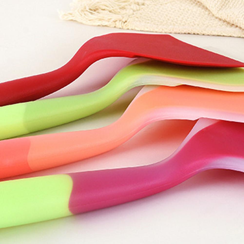 Silicone Spatula Lightweight Kitchen Accessory Silicone Beef Meat Egg Kitchen Wide Scraper Pizza Shovel Baking Spatula Tool