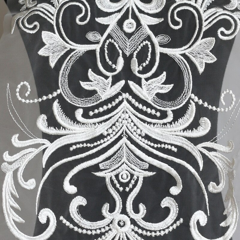 Surdimensionné dentelle broderie Calico robe de mariée dentelle tissu bricolage exquis vêtements accessoires