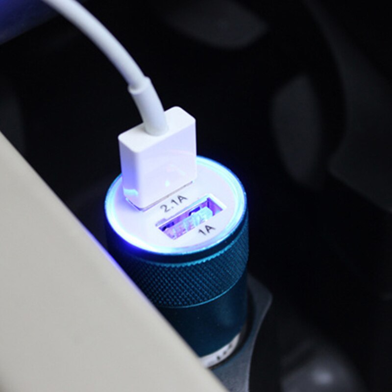 Cargador de coche USB doble, cargador plano de Metal para teléfono móvil, carga Universal de 2,1 V, cargador de coche de cañón de acero pequeño