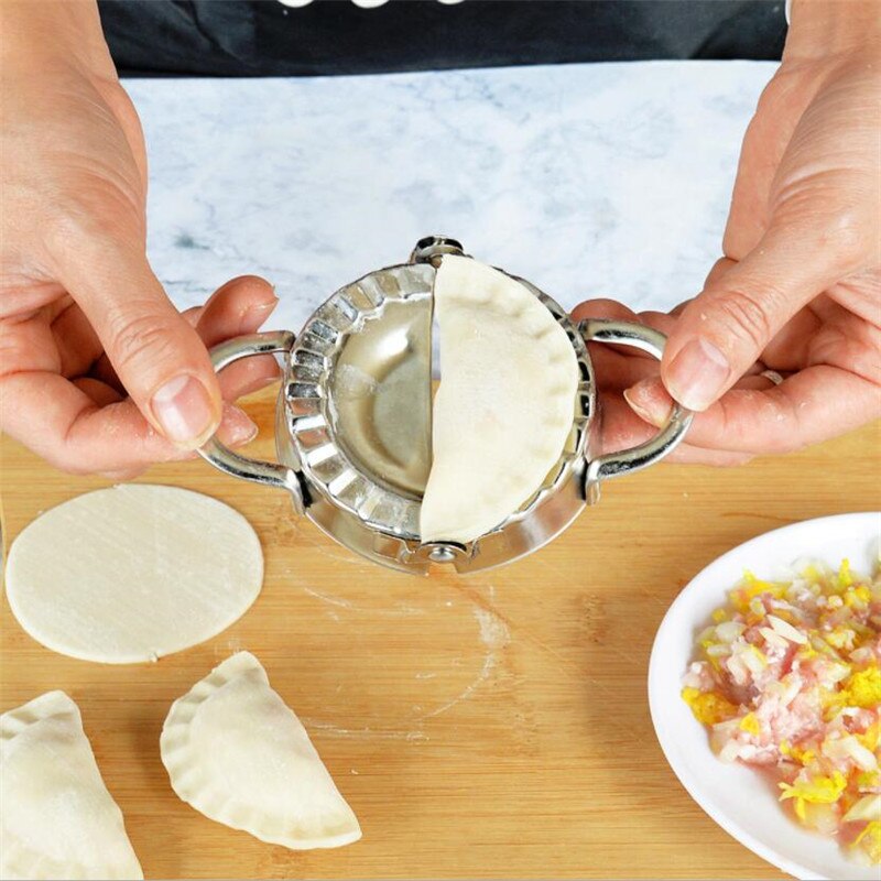 5pcs/set Stainless Steel Dumpling Maker Cutter Manual Ravioli Mold Durable Press Pierogi Dough Cutter Kitchen Dumpling Maker