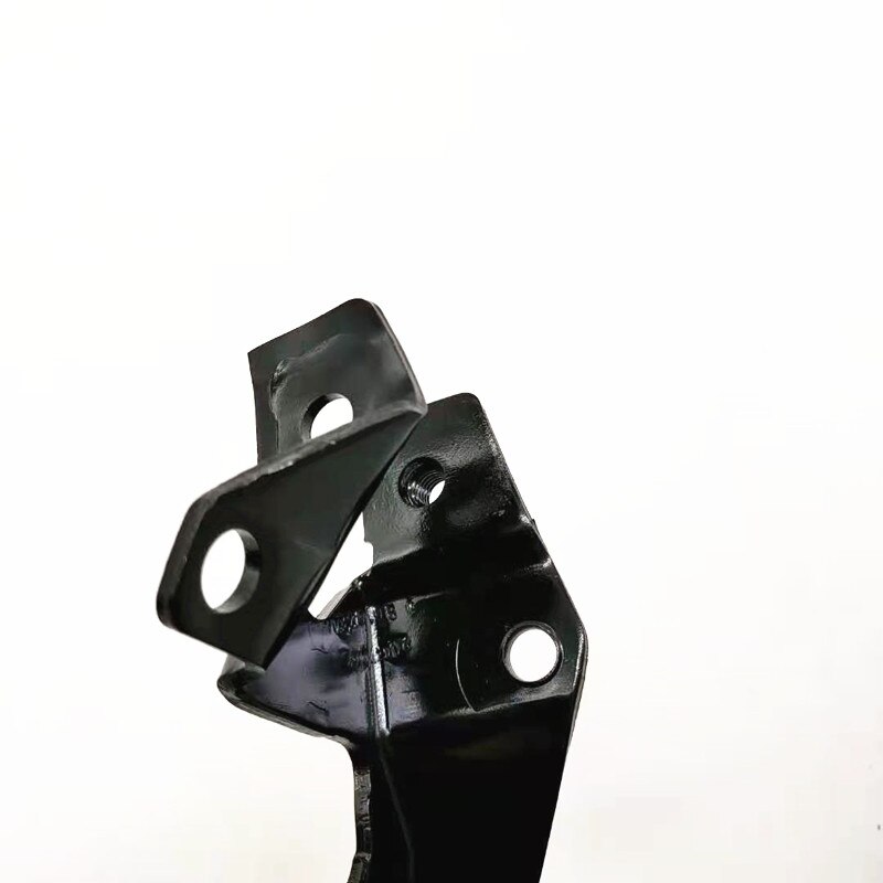 Suitable for Peugeot 301 Citroen C3XR Elysee engine torsion support OEM: 9801472980 ENGINE SUPPORT YOKE Iron bracket