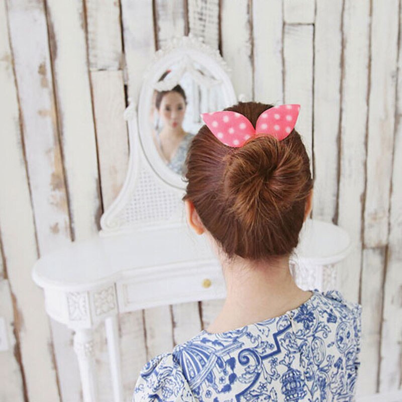 einrollen Mädchen 1PC Blumen- Punkte Lippen Stil Hase Ohren Magie Schwamm Haar Styling Brötchen Hersteller Twist Curler Werkzeug Haar-Accessoire