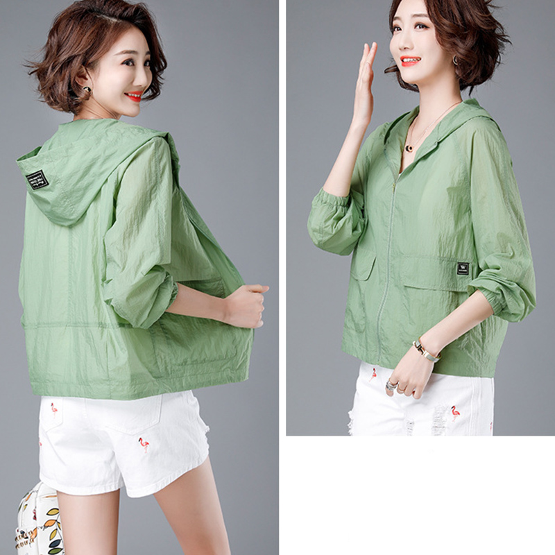 Summer Lightweight Sun Protection Coat Women Zipper Up Hooded Casual Jackets Woman Loose Pocket Long Sleeve Sunscreen Coats