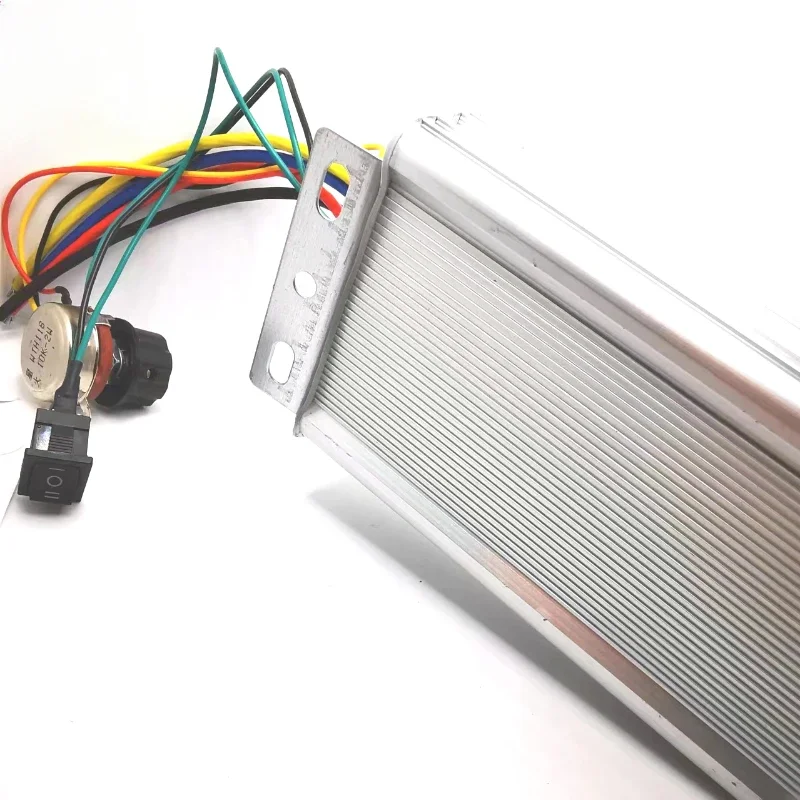 Contrôleur de vitesse de moteur haute puissance 4000W 12V-60V DC 70A, commande PWM réversible, interrupteur avant et arrière