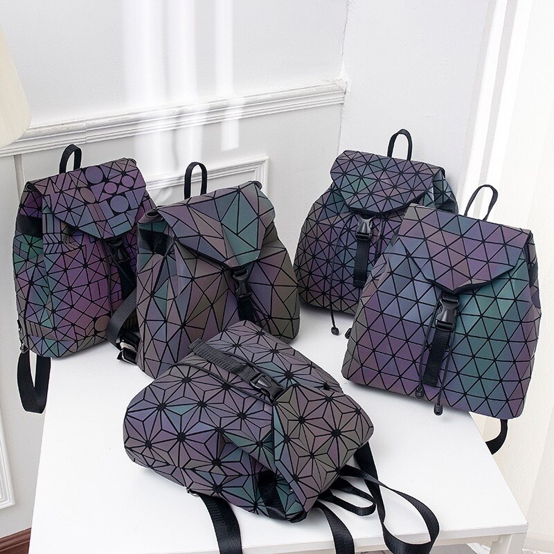 Geometric Luminous Women's Bag Holographic Reflective Flashing Color Backpack