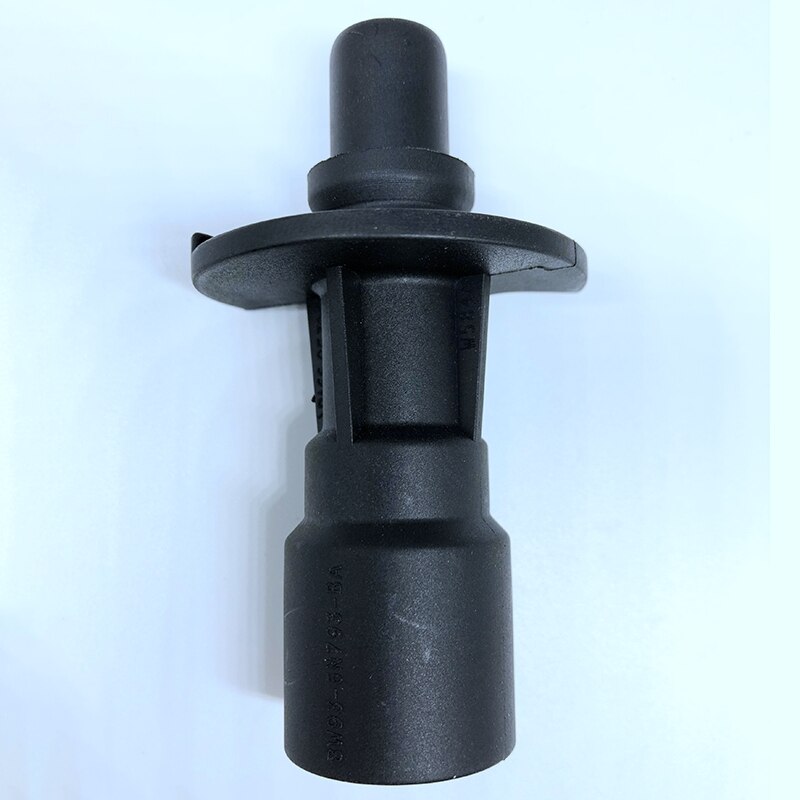 Engine Cooling Oil Cooler Tube Water Pump-Tube C2Z18658 for JAGUAR 10-17 XJ 5.0L V8