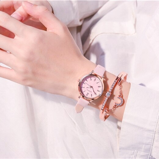 Exquisite Women Watches Luxury Ladies Wristwatches Simple Number Scale Woman Quartz Leather Clock Reloj Femenino: Pink