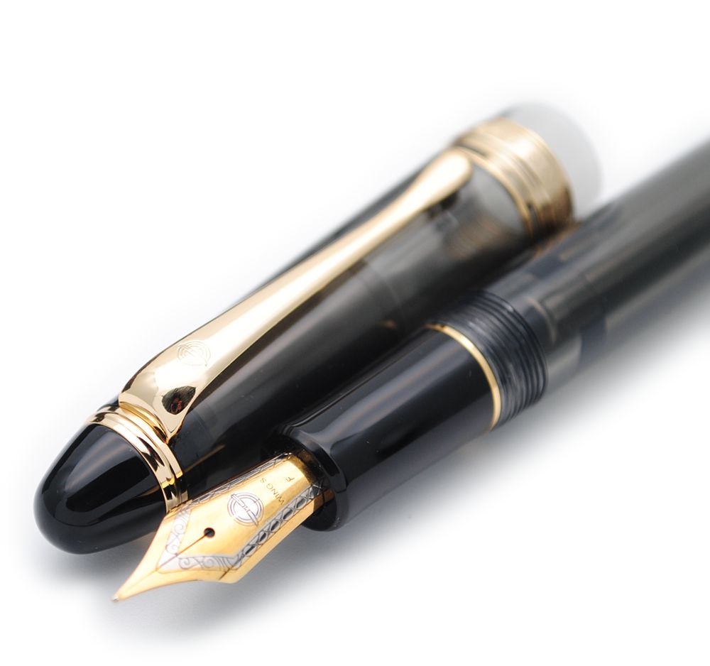Wing Sung 699 Transluzenten Vakuum Füllung Brunnen Stift EF / F / M Nib Tinte Stift Original Box: Black S Grip F N-G