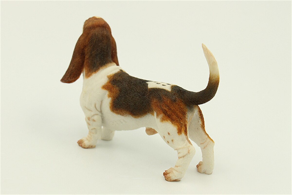 JJM French Basset Hound Dog Model Pet Animal Figure Toy Collector Decor Kid Crafts Souvenirs Sculpture Simulation Unisex