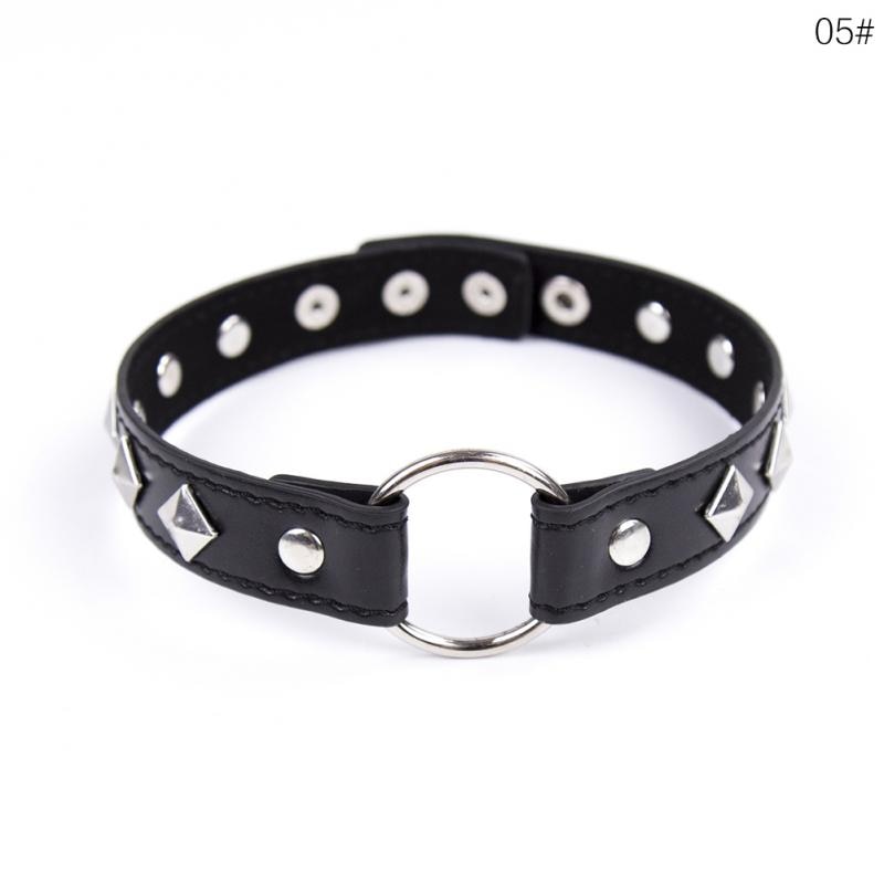 Nero Punk Del Choker Gotico di Cuoio Della Collana Del Choker Delle Donne Del Collare Del Ribattino Spike Chocker Geometrica Bead pendente Dei Monili