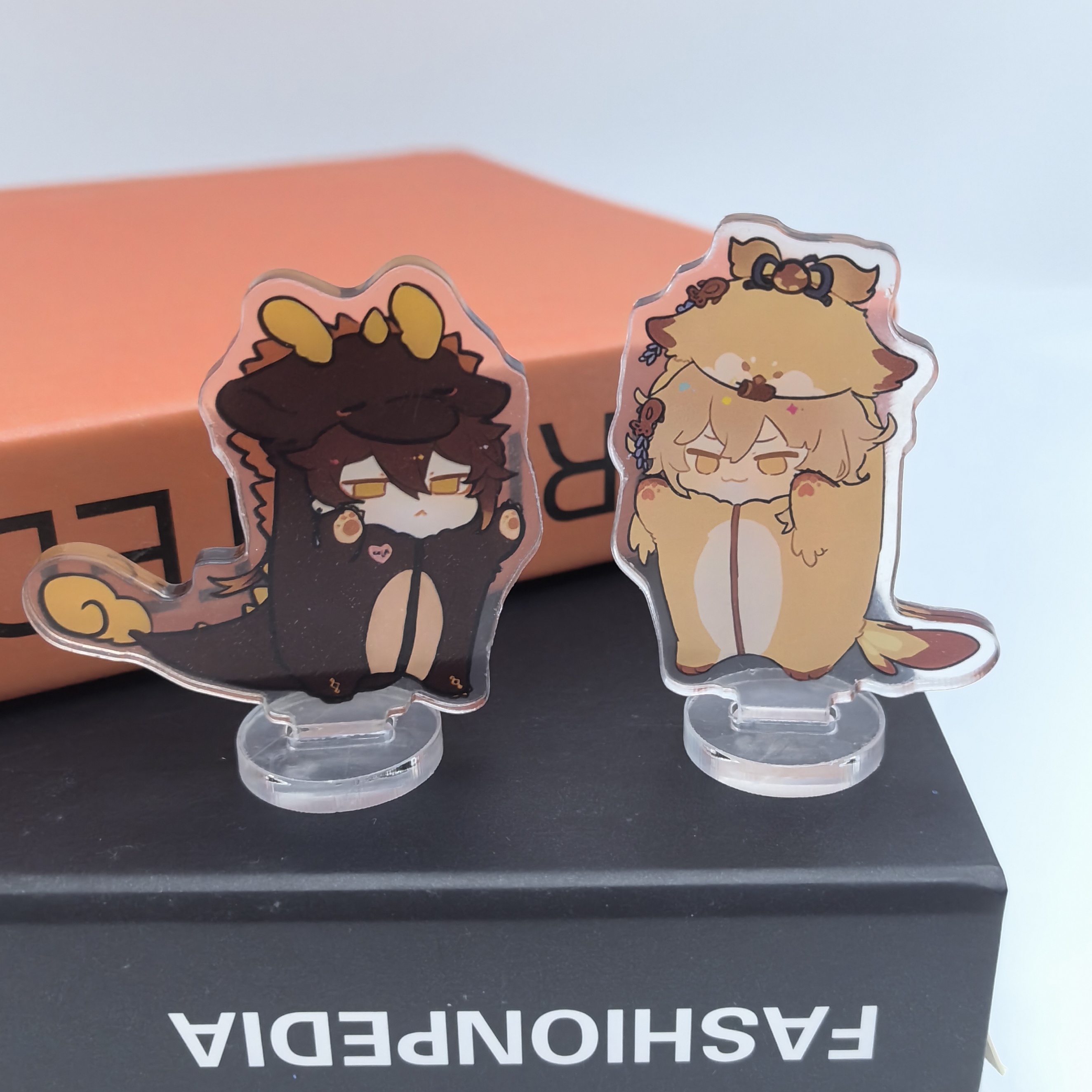 Genshin Scaramouche Tartaglia Mini Tarjeta de personaje de Animal, decoración de escritorio, placa de pie acrílica, para niños, juego de Anime, 1Pc