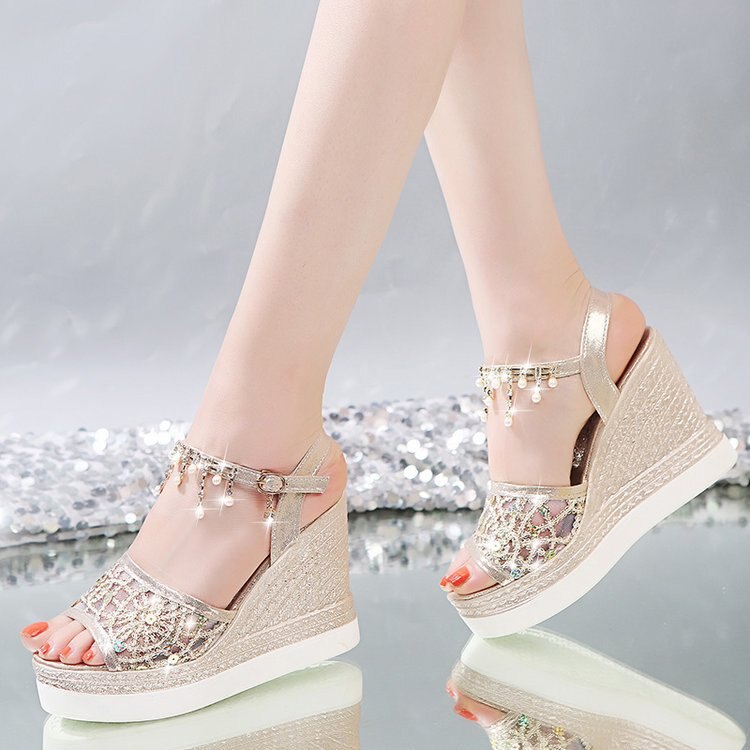 Women's Summer Wear Women's Slope and Women's Shoes Water Drill Flat Sandals