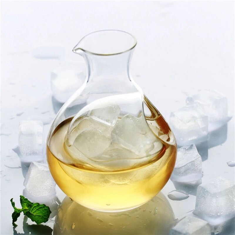 Japan Crystal Ice Flask Glass Wine Bottle Hamster Nest Cooling Room Hole Sake Glass Beer Cooler Wine Dispenser Carafe Decanter