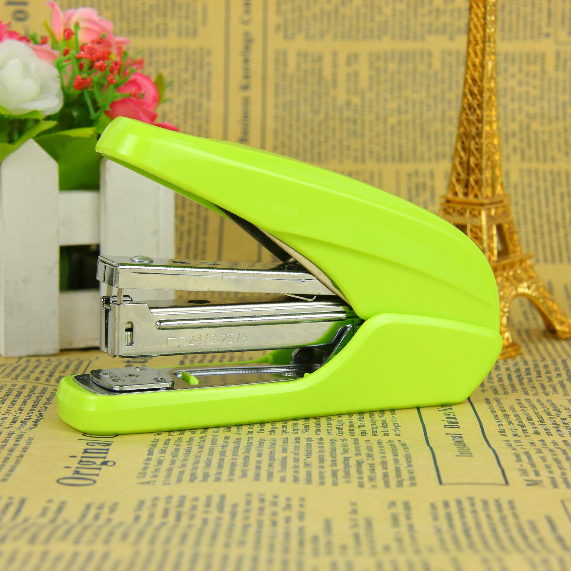 Essential Office Labor-saving Stapler 12# Mini Hand Medium Stapler Factory Children Candy Color Staplers