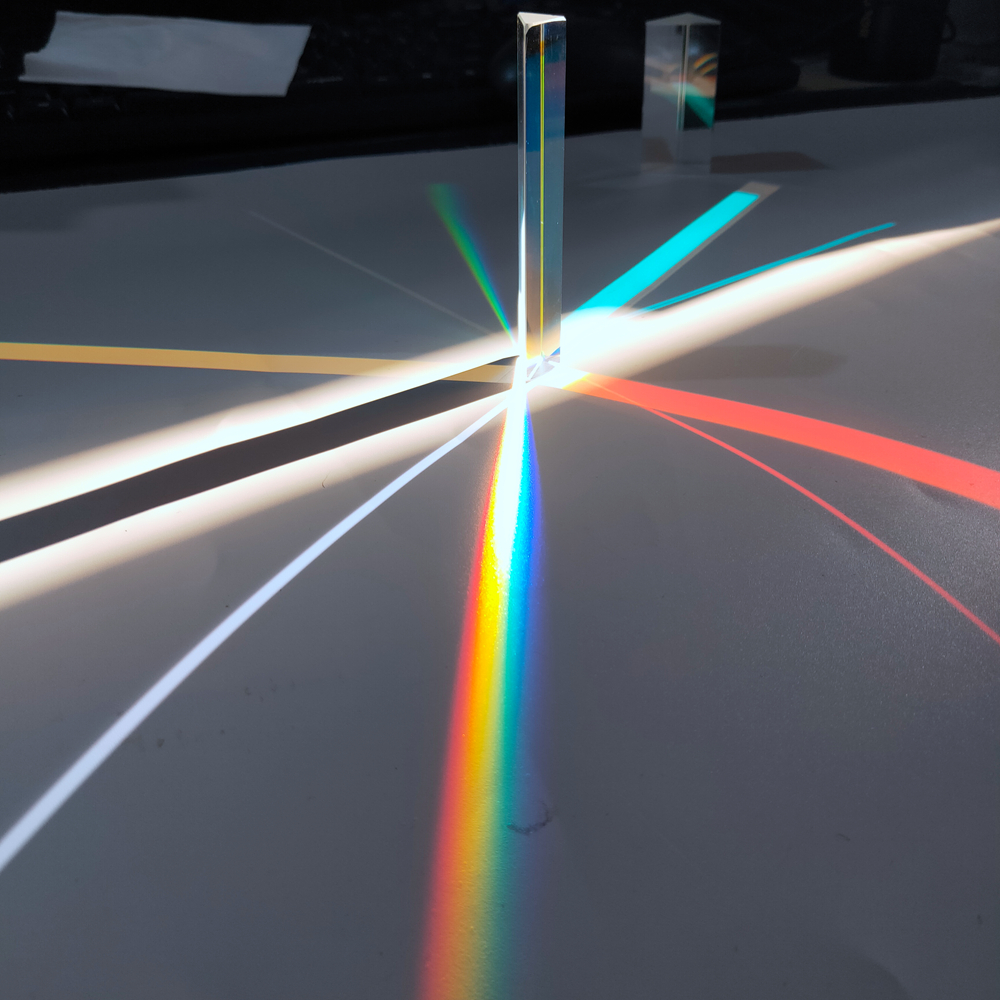 Regenboog Prisma Optische Glas Haakse Reflecterende Driehoekig Prisma Voor Onderwijs Lichtspectrum
